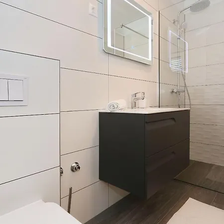 Ankora 2 With Heated Pool Apartment