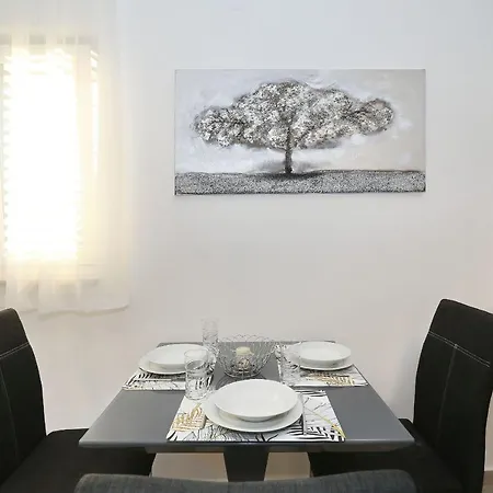 Ankora 2 With Heated Pool Apartman *