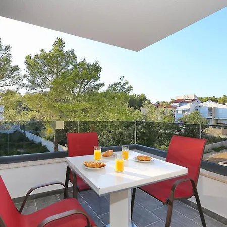 Ankora 2 With Heated Pool Apartman *