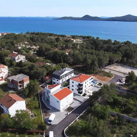 Apartment Ankora 2 With Heated Pool *