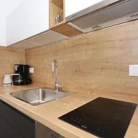 Apartment Ankora 2 With Heated Pool