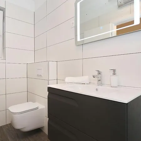 Ankora 2 With Heated Pool *