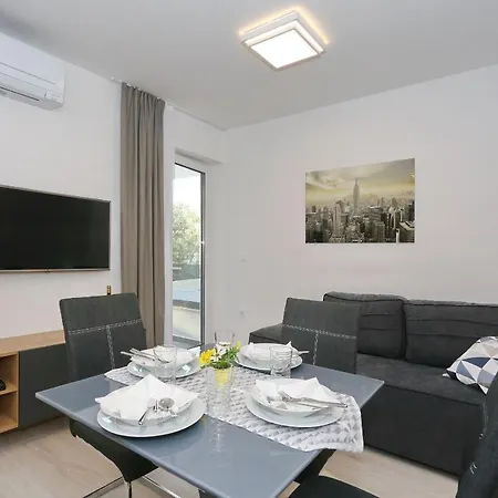 Ankora 2 With Heated Pool *