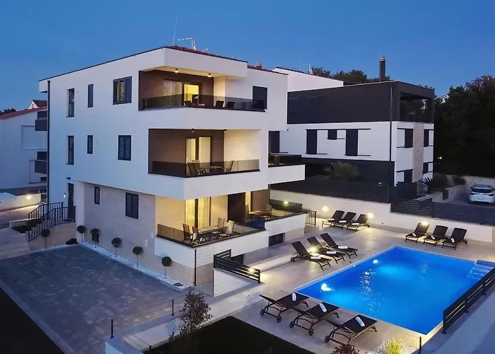 Ankora 2 With Heated Pool Apartman *