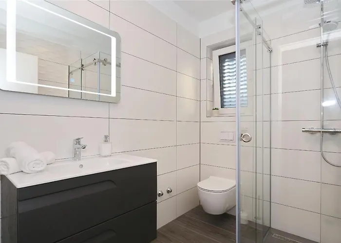 아파트 Ankora 2 With Heated Pool *