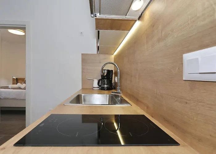 Ankora 2 With Heated Pool *