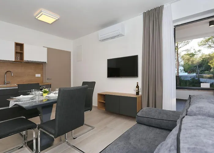 Ankora 2 With Heated Pool *