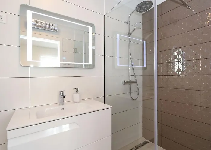 Ankora 2 With Heated Pool 비오그라드나모루