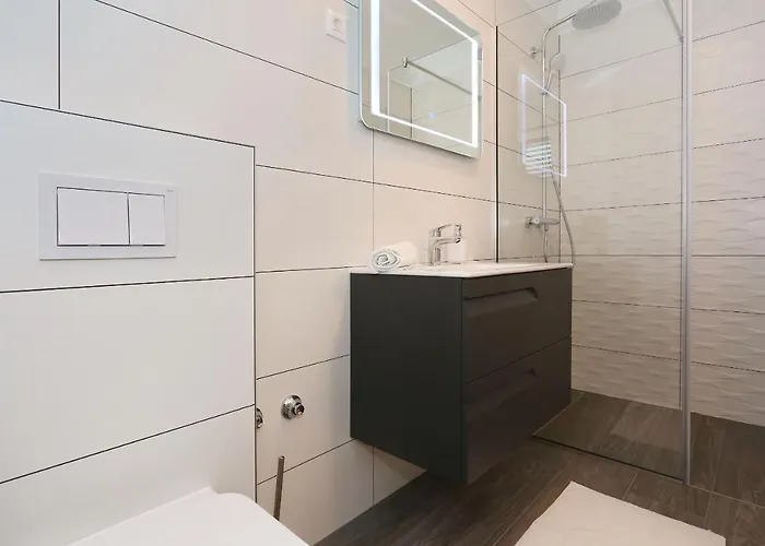 Ankora 2 With Heated Pool 아파트