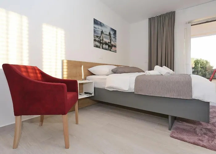 Ankora 2 With Heated Pool Biograd Na Moru