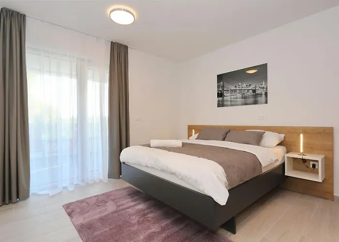 Ankora 2 With Heated Pool * Biograd Na Moru